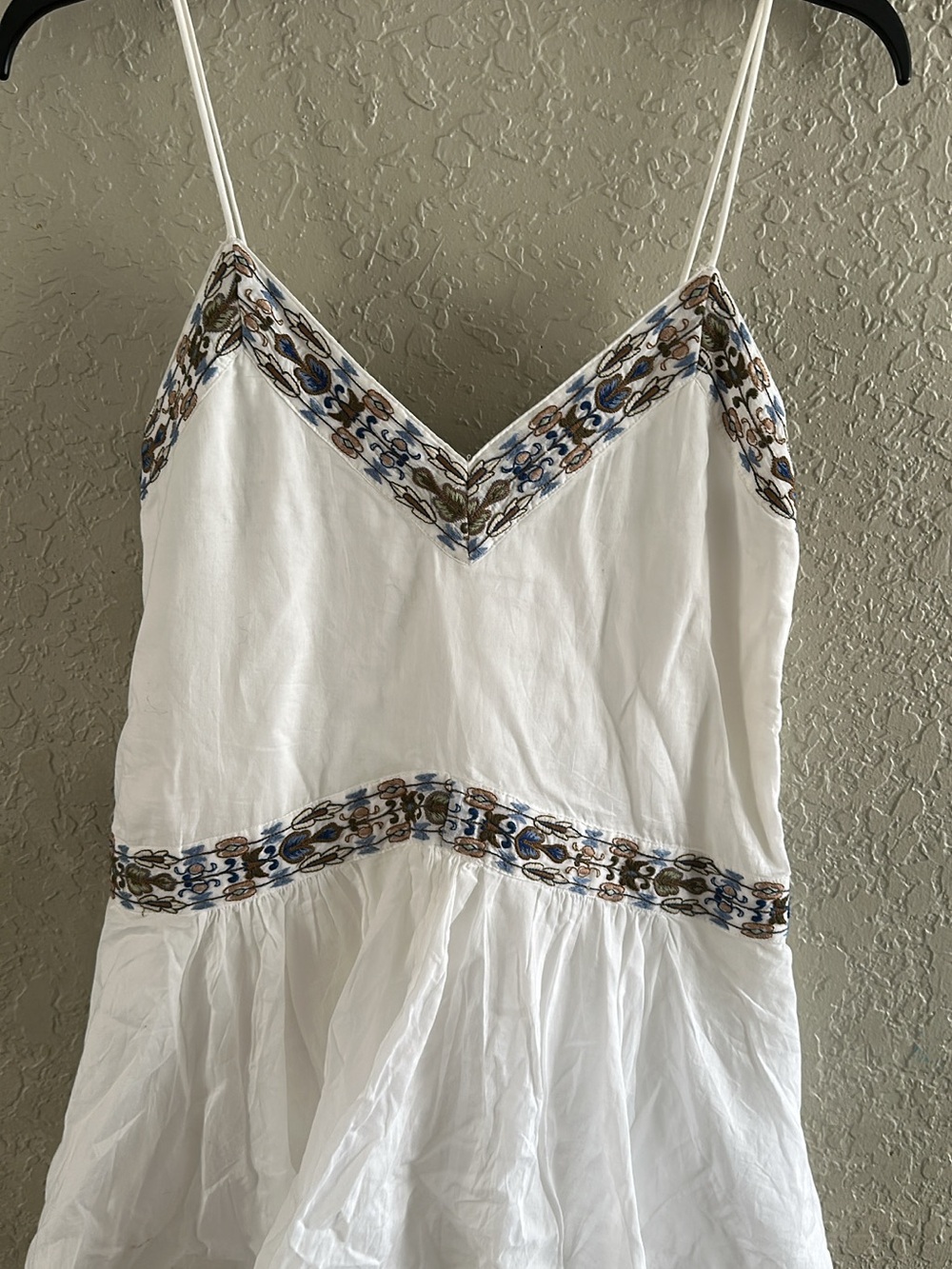 Abercrombie & Fitch White Beaded Trim Spaghetti-Strap Mini Dress - Picture 2 of 3